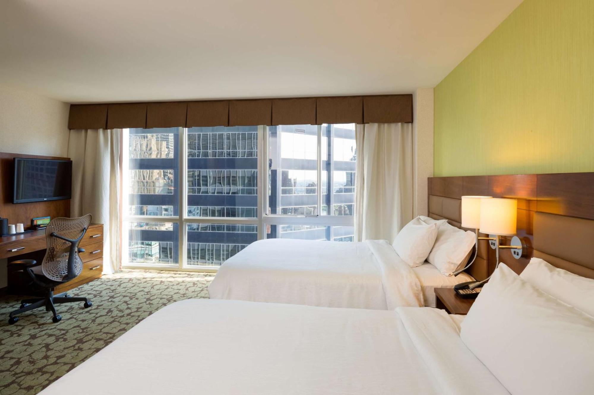 Hilton Garden Inn New York Manhattan Midtown East Exterior photo